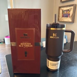 Stanley Limited Edition Chocolate Gold 40oz